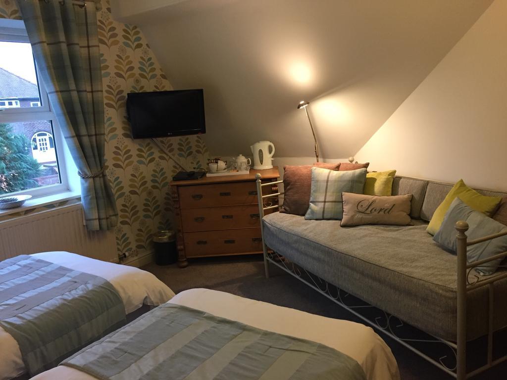 Bishops Guest Accommodation Γιορκ Δωμάτιο φωτογραφία